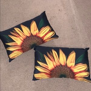 Cute sunflower pillows that I no longer need!